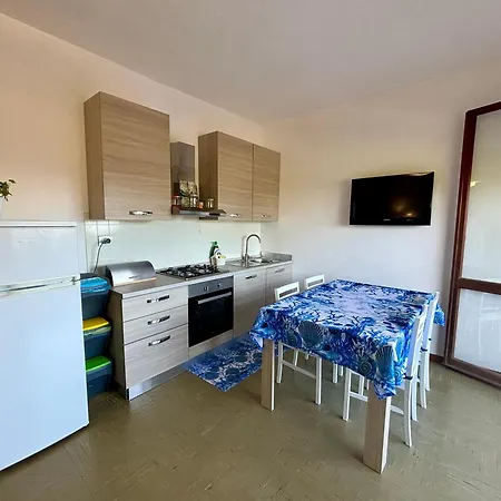 Casa A 100 M Dal Mare