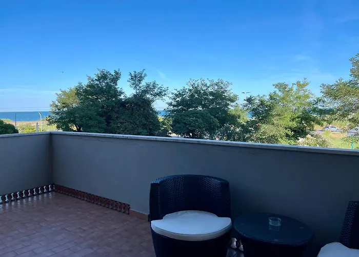 Casa A 100 M Dal Mare *